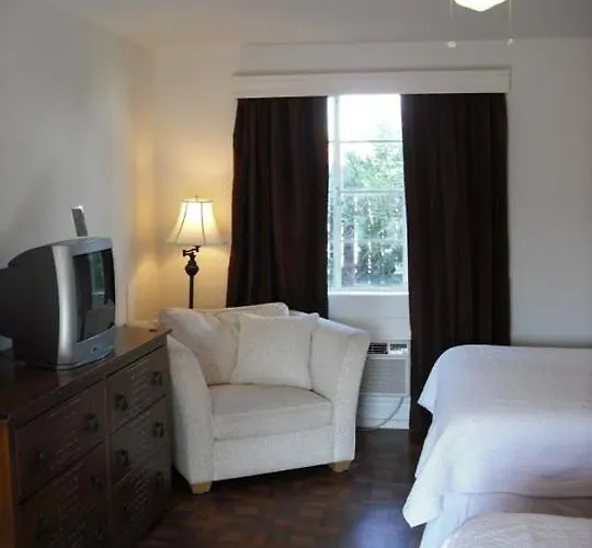 Motel La Siesta 2*
